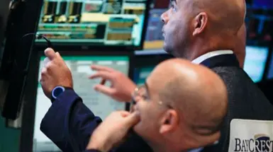 Stock market traders Stock market traders